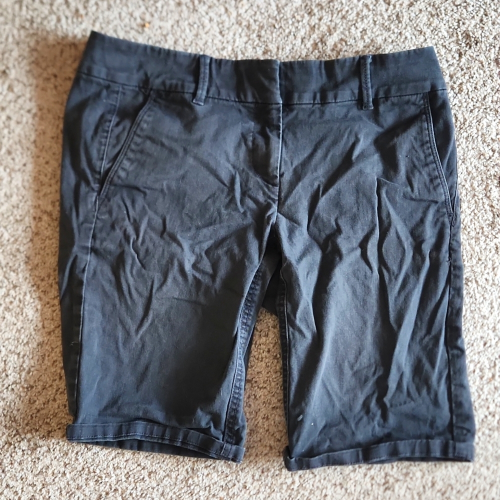 Loft 4p Black Bermuda Shorts